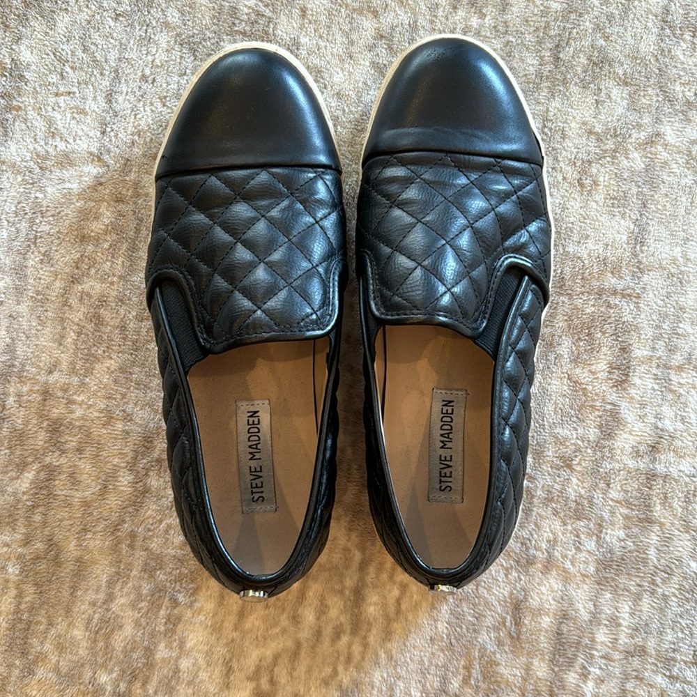 Steve Madden Zaander Slip-On Sneaker, Black Women Size 8.5